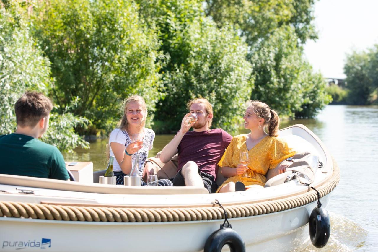 Chalet Met Loft - Vakantiepark De Schreiershoek Dokkum Eksteriør billede