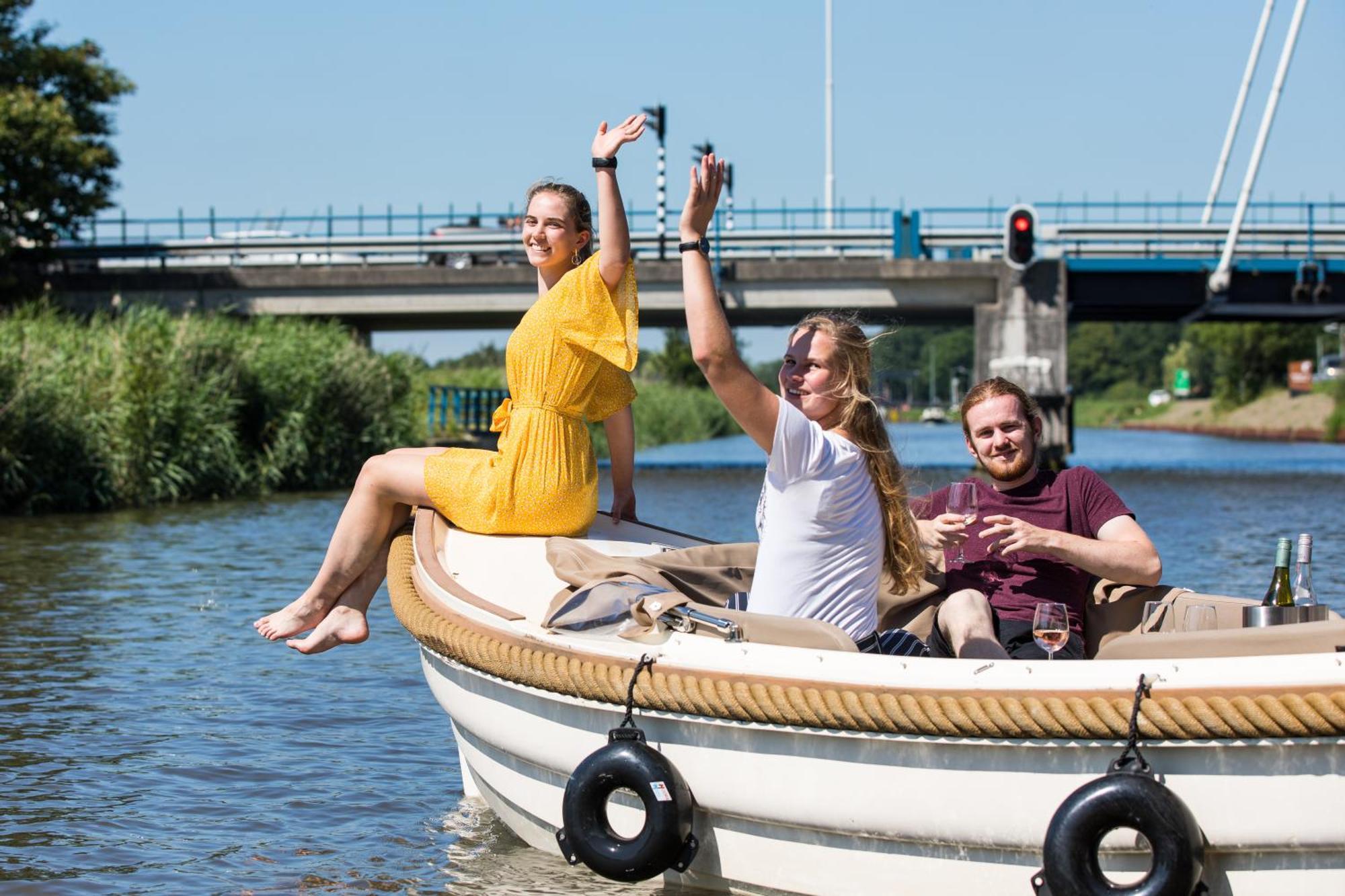 Chalet Met Loft - Vakantiepark De Schreiershoek Dokkum Eksteriør billede